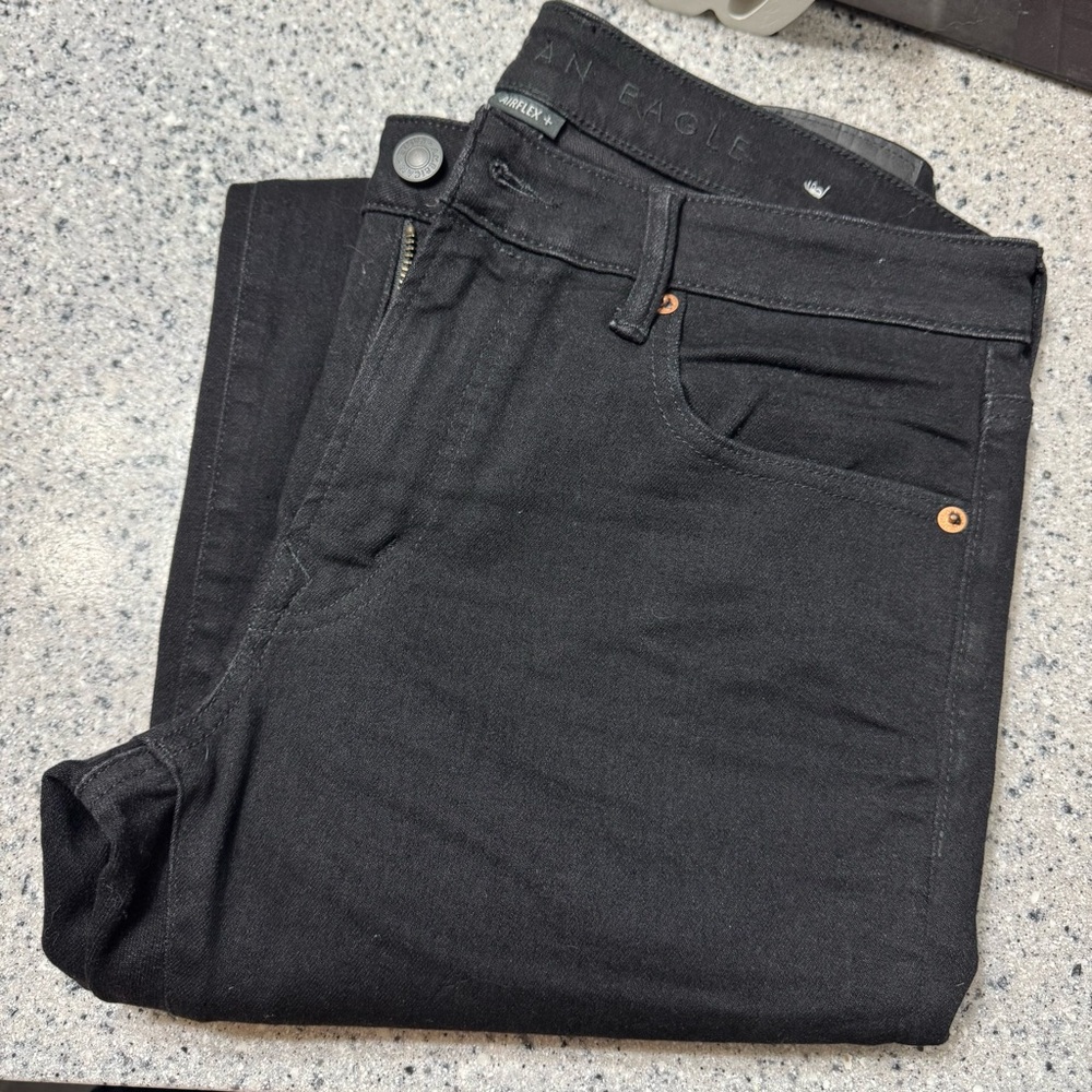 NWOT American Eagle Outfitters Men's Black Jeans
